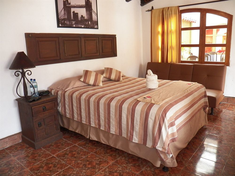 Hotel Gran Plaza Euromaya Антигуа-Гватемала Экстерьер фото